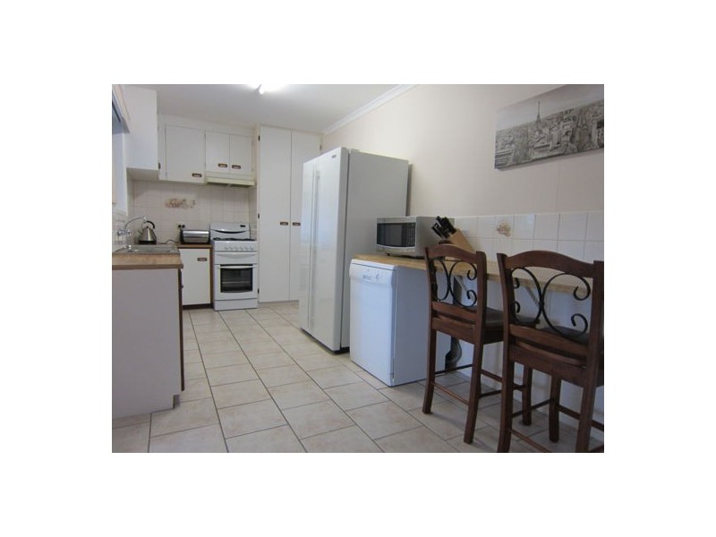 37 Ash Street, Yamanto QLD 4305