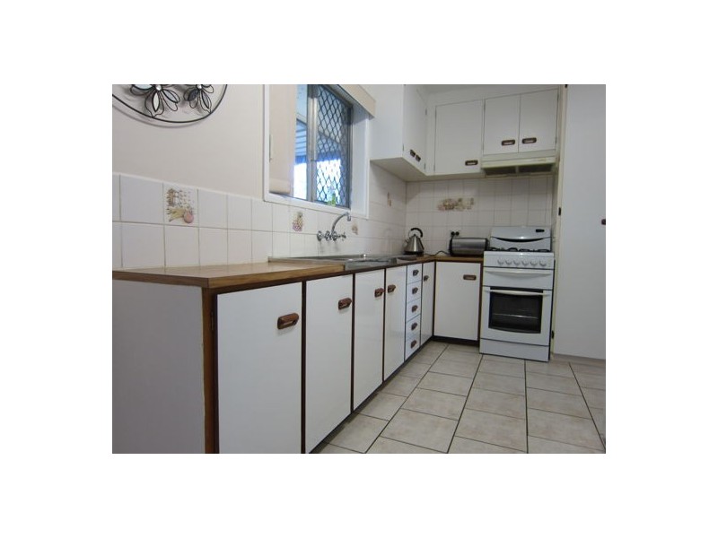 37 Ash Street, Yamanto QLD 4305