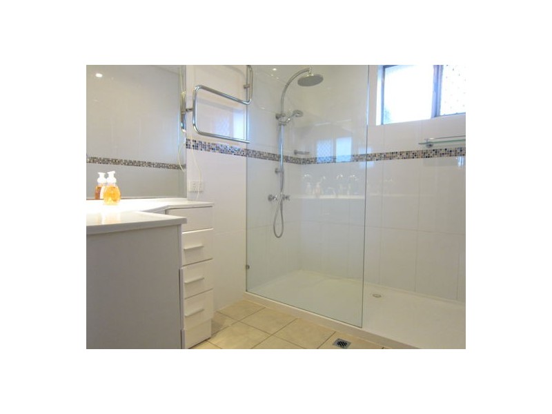37 Ash Street, Yamanto QLD 4305