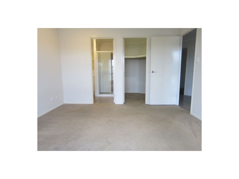 59 Dornoch Crescent, Raceview QLD 4305