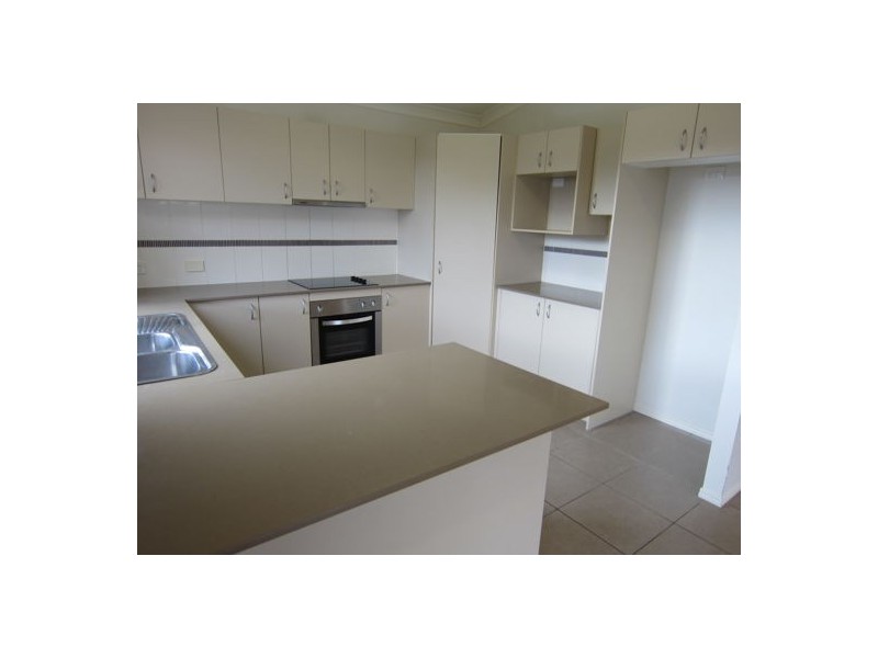 59 Dornoch Crescent, Raceview QLD 4305
