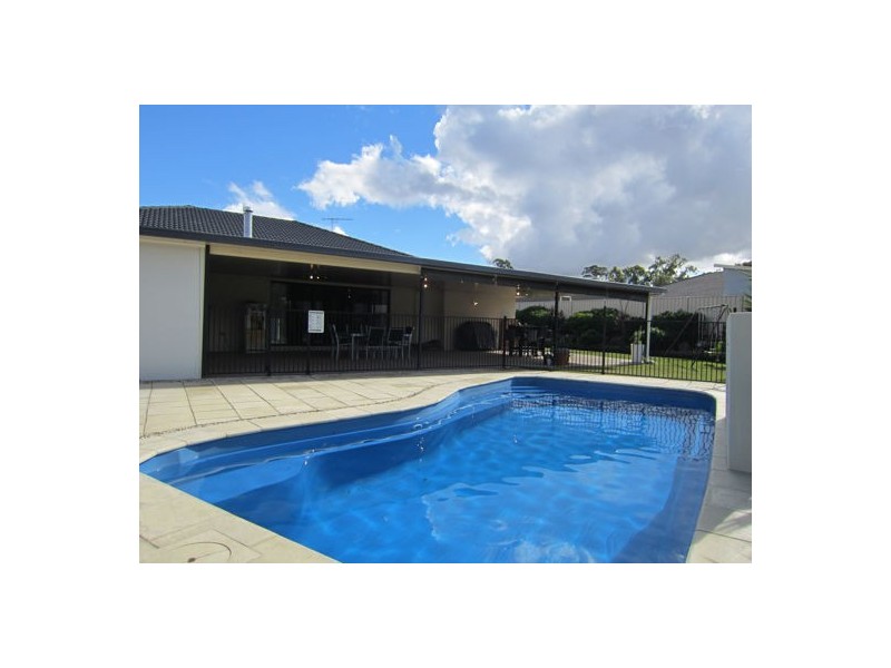 2 Piccadilly Court, Deebing Heights QLD 4306