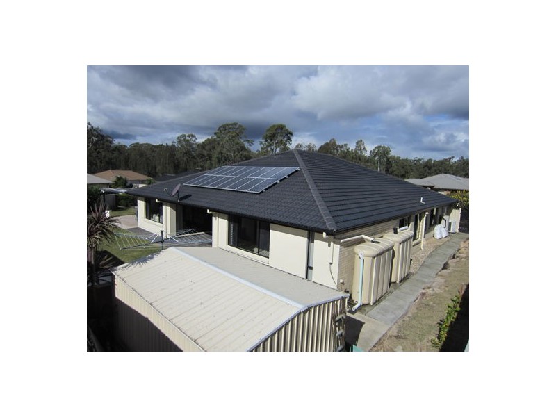 2 Piccadilly Court, Deebing Heights QLD 4306