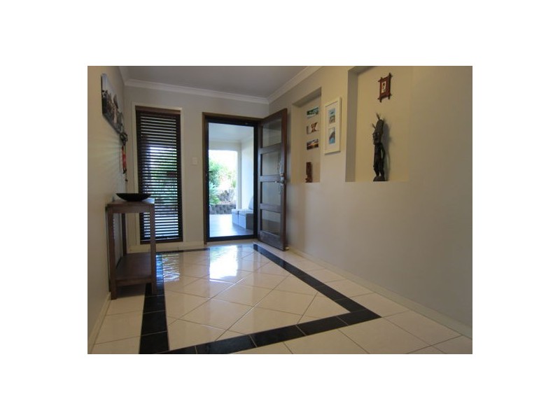 2 Piccadilly Court, Deebing Heights QLD 4306