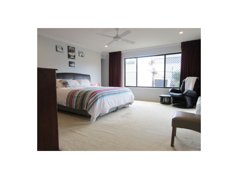 2 Piccadilly Court, Deebing Heights QLD 4306