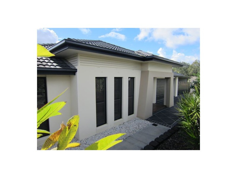 2 Piccadilly Court, Deebing Heights QLD 4306