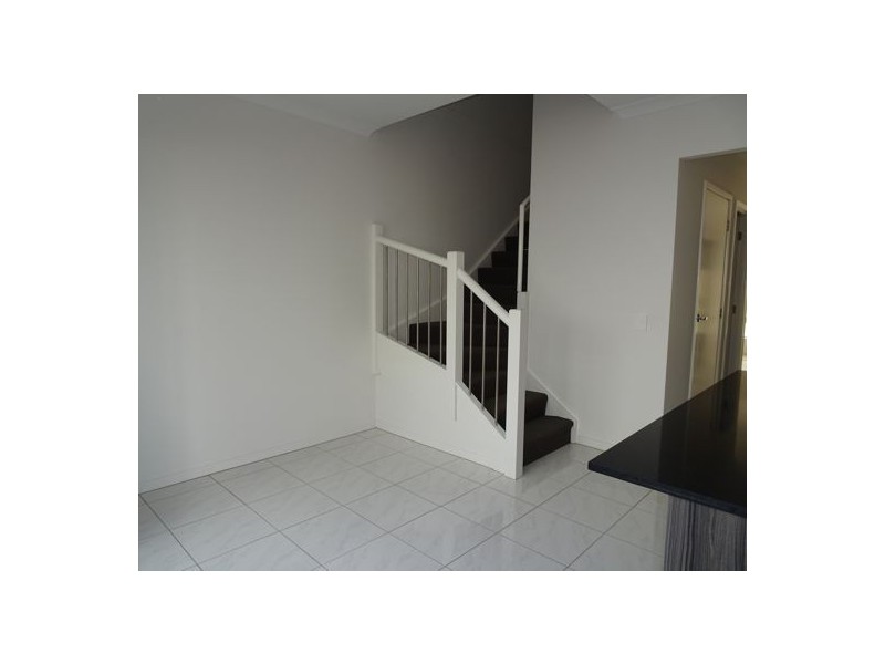 100 Parkview Parade, Ripley QLD 4306