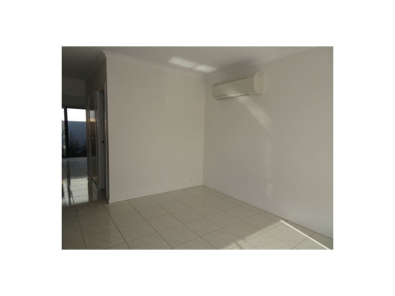 100 Parkview Parade, Ripley QLD 4306