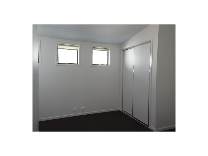 100 Parkview Parade, Ripley QLD 4306