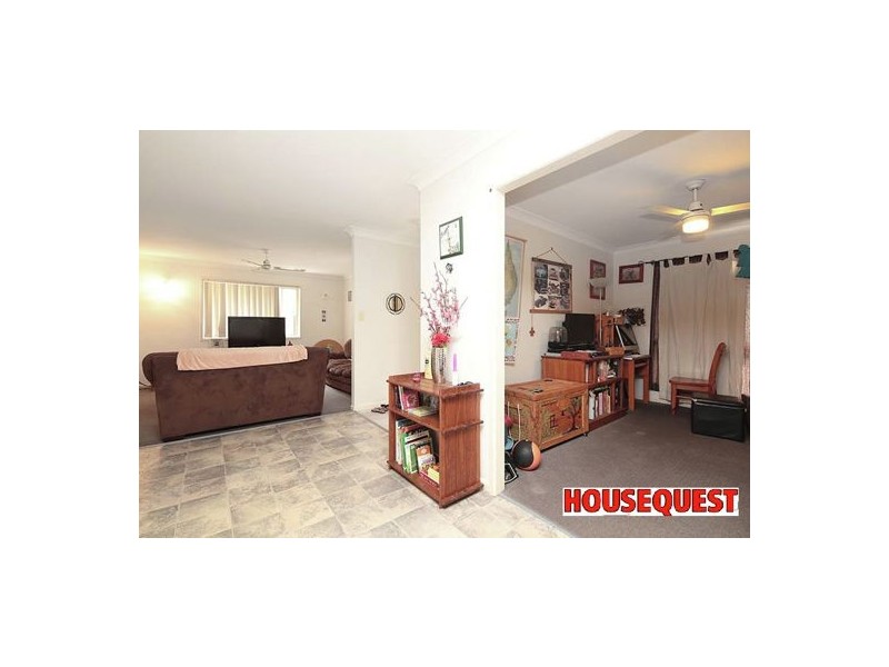 4 John Staines Crescent, North Ipswich QLD 4305