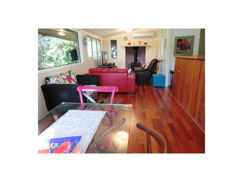 44 Thomas Street, Blackstone QLD 4304