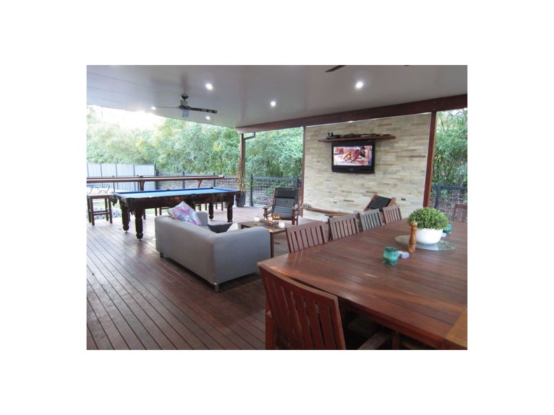 18 Yuraga Place, Deebing Heights QLD 4306