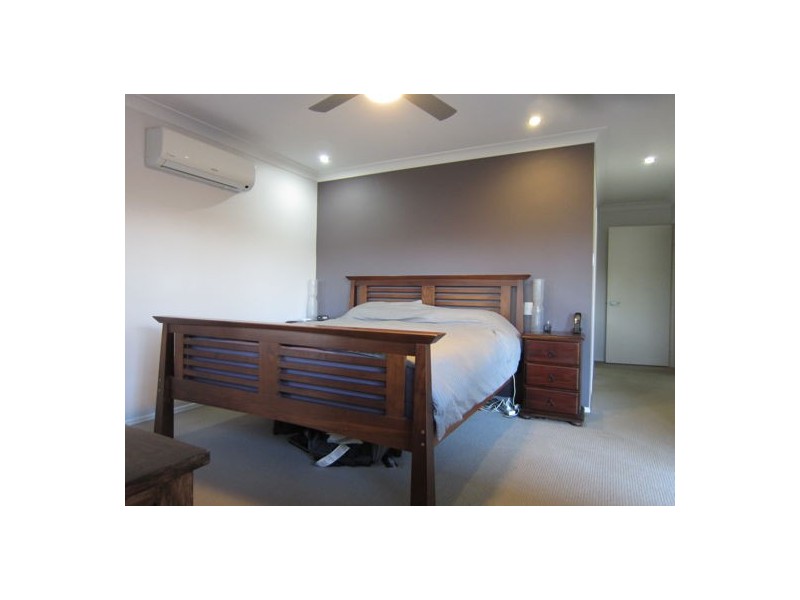 18 Yuraga Place, Deebing Heights QLD 4306