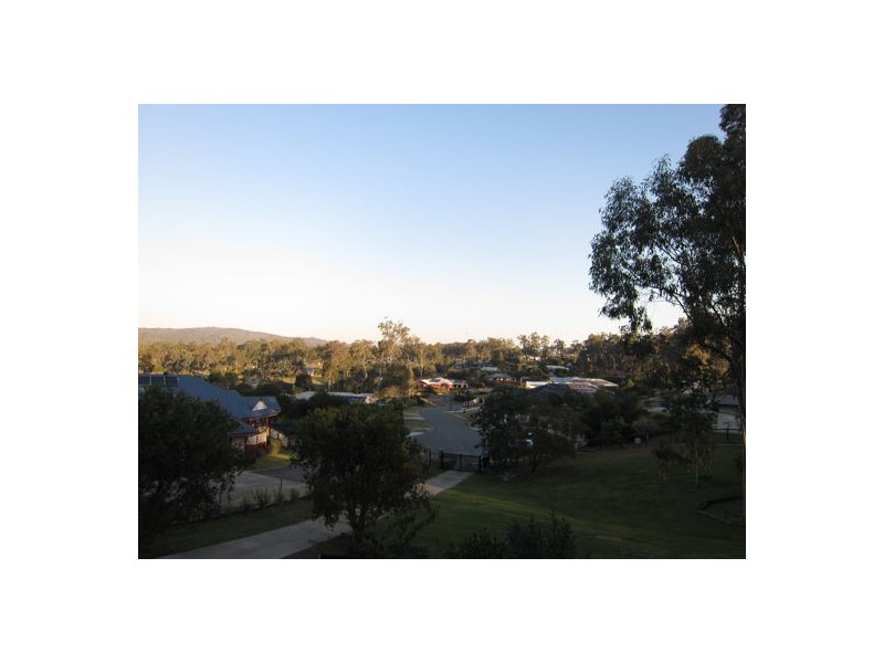 18 Yuraga Place, Deebing Heights QLD 4306