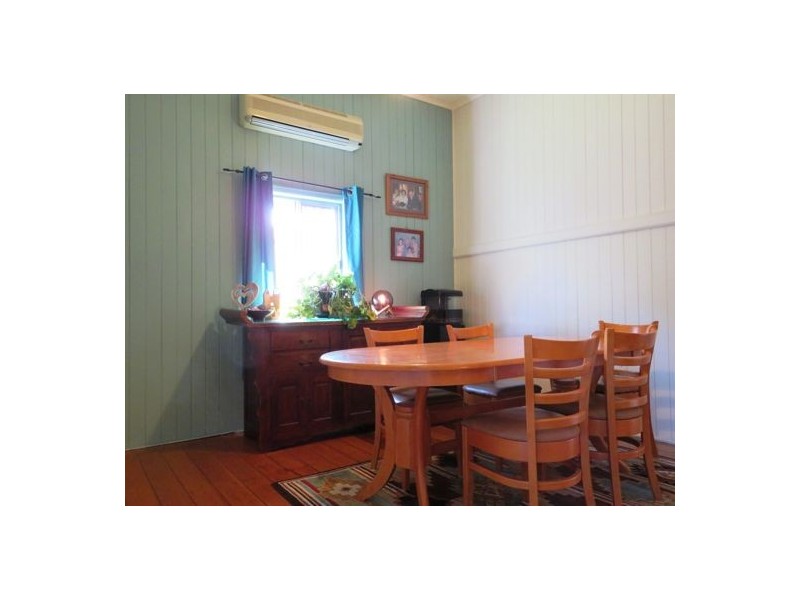 6 MacFarlane Street, Sadliers Crossing QLD 4305