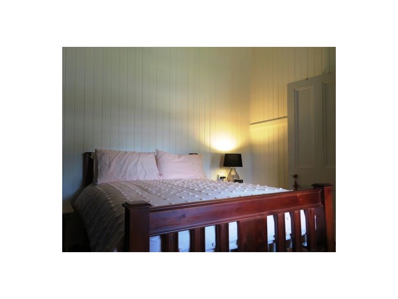 6 MacFarlane Street, Sadliers Crossing QLD 4305