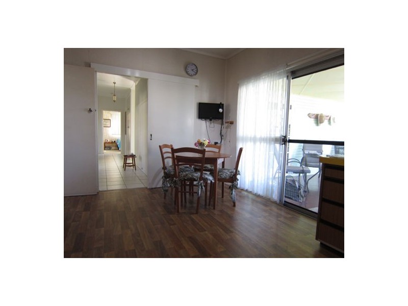 26 Thompson Street, Silkstone QLD 4304