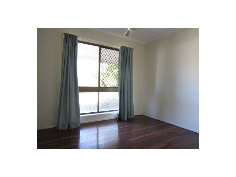 72 Reif Street, Flinders View QLD 4305