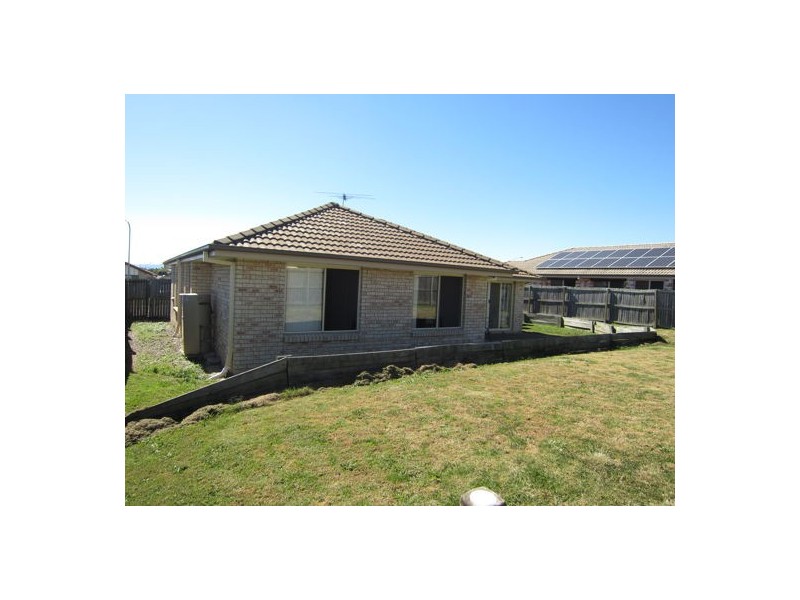 36 Wattle Crescent, Raceview QLD 4305