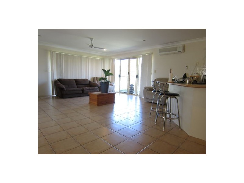 36 Wattle Crescent, Raceview QLD 4305