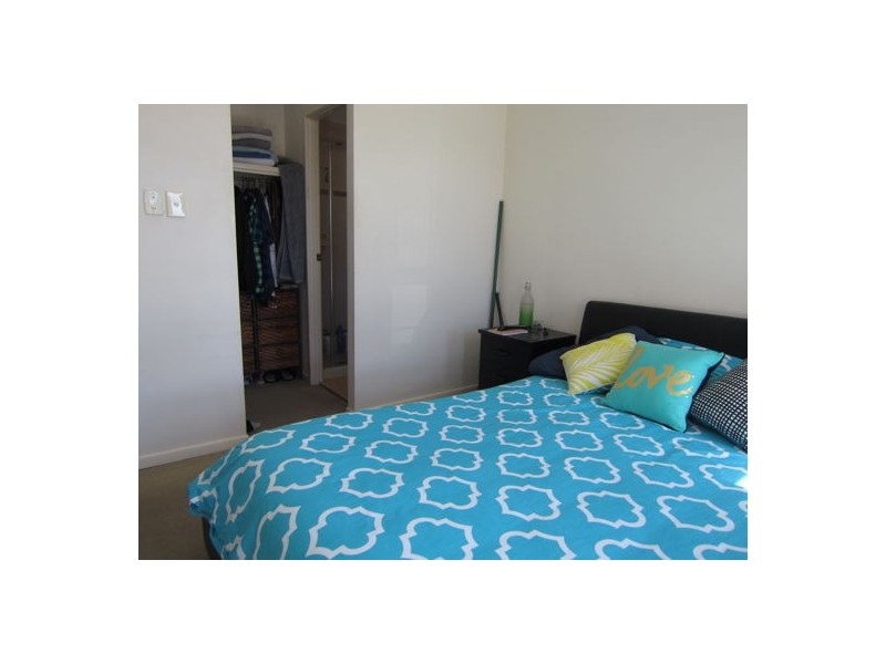 36 Wattle Crescent, Raceview QLD 4305