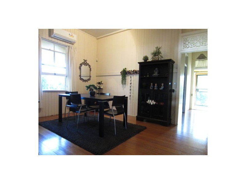 124 Thorn Street, Ipswich QLD 4305