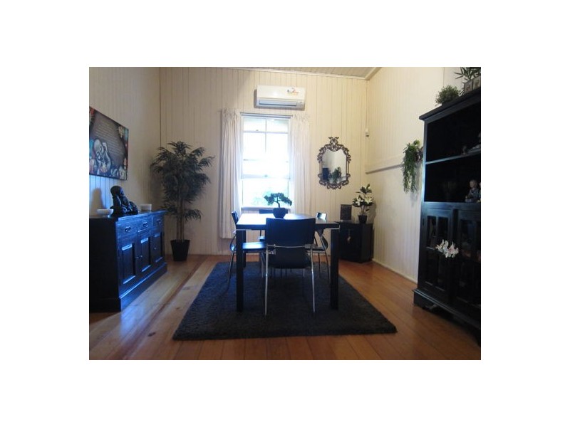 124 Thorn Street, Ipswich QLD 4305