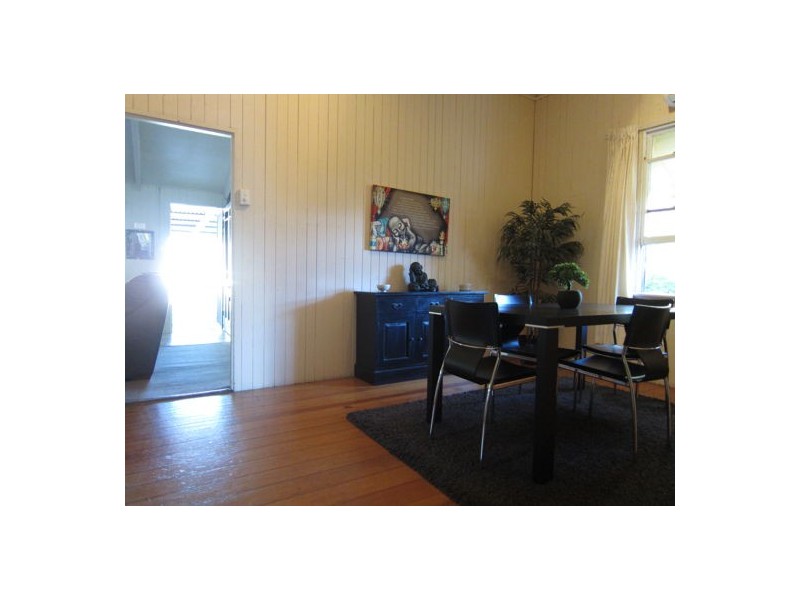 124 Thorn Street, Ipswich QLD 4305