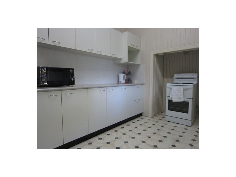 124 Thorn Street, Ipswich QLD 4305