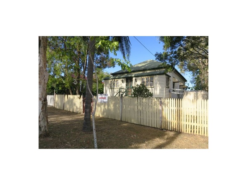 124 Thorn Street, Ipswich QLD 4305