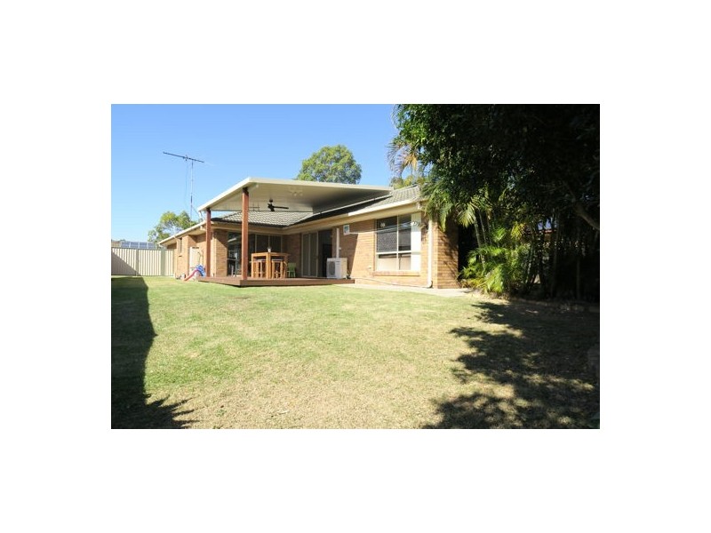 10 Dindina Street, Flinders View QLD 4305