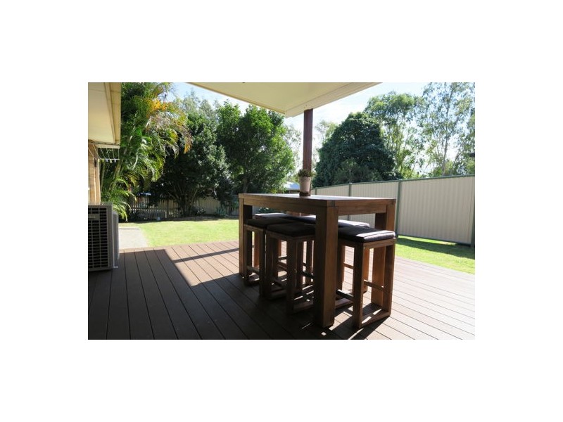 10 Dindina Street, Flinders View QLD 4305