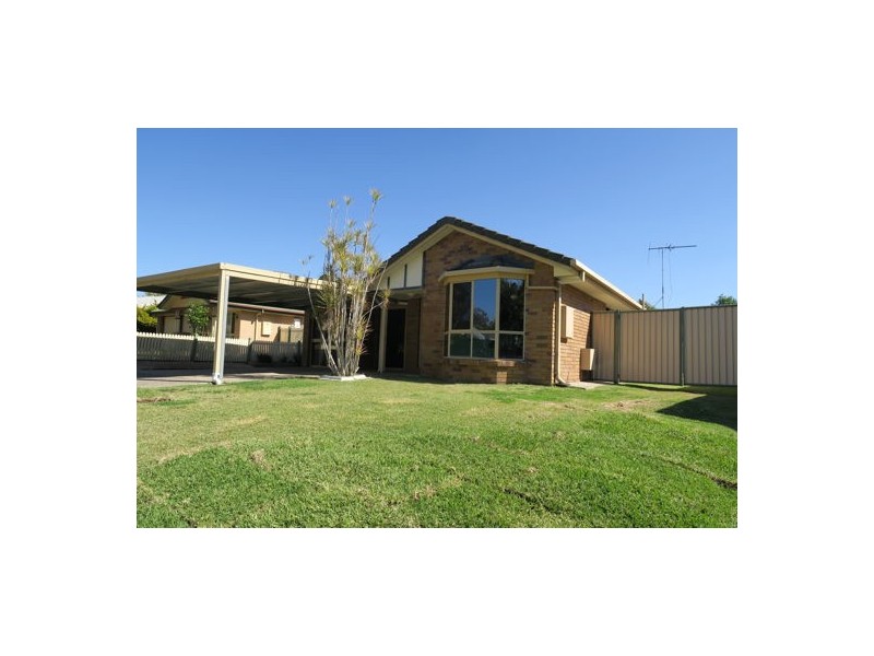 10 Dindina Street, Flinders View QLD 4305