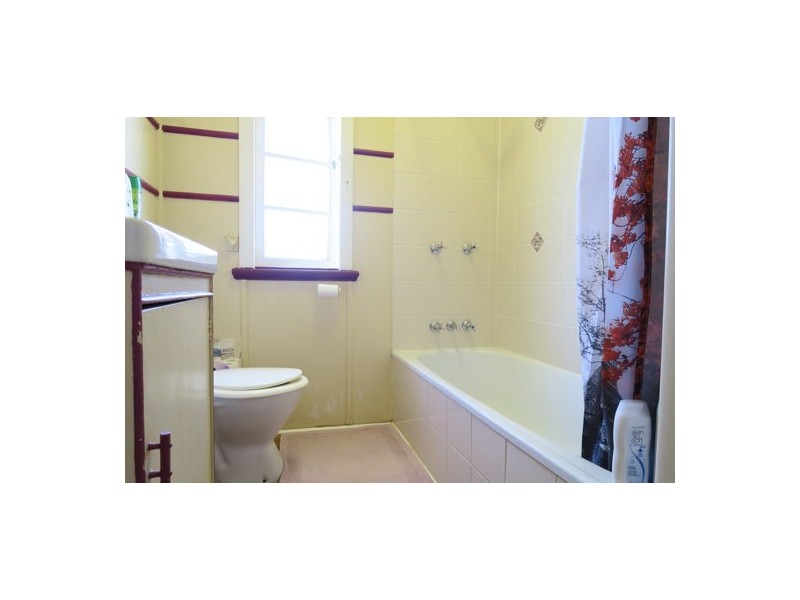 29 Holt Street, Brassall QLD 4305