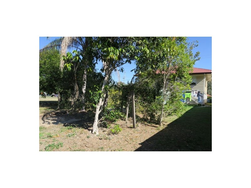 29 Holt Street, Brassall QLD 4305