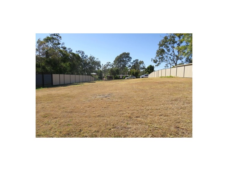 1A Box Street, Yamanto QLD 4305