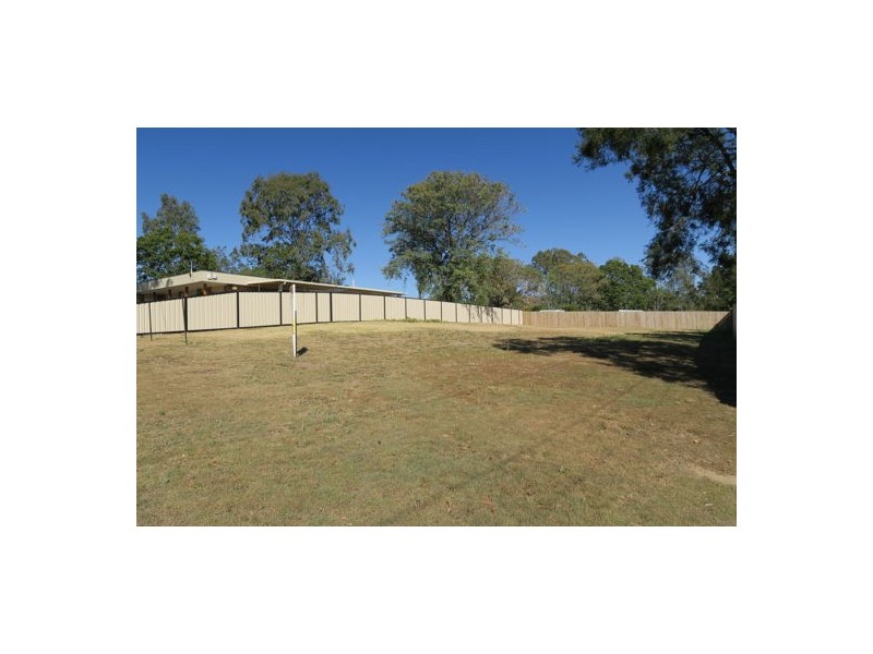 1A Box Street, Yamanto QLD 4305