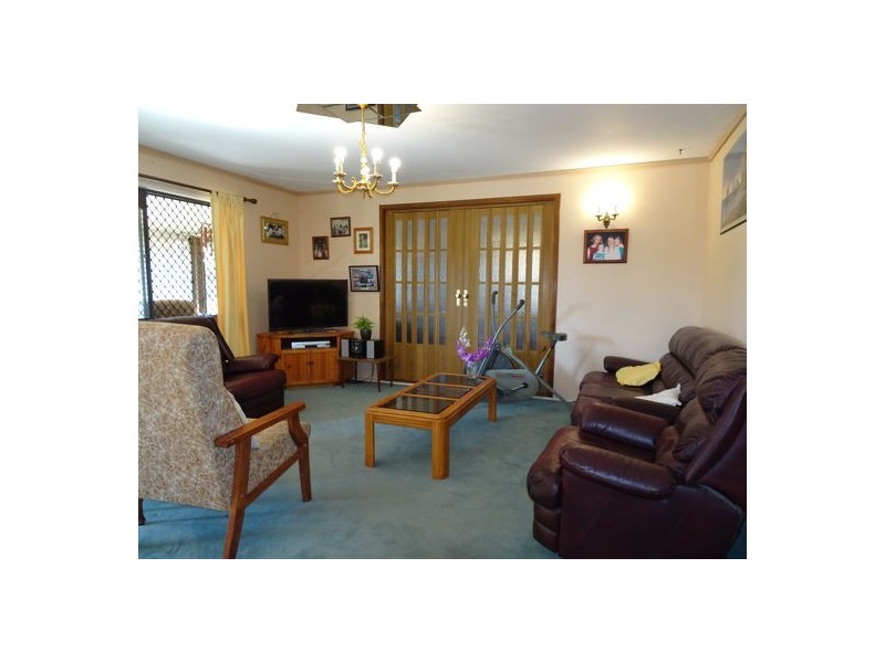 2 Byron Street, Churchill QLD 4305