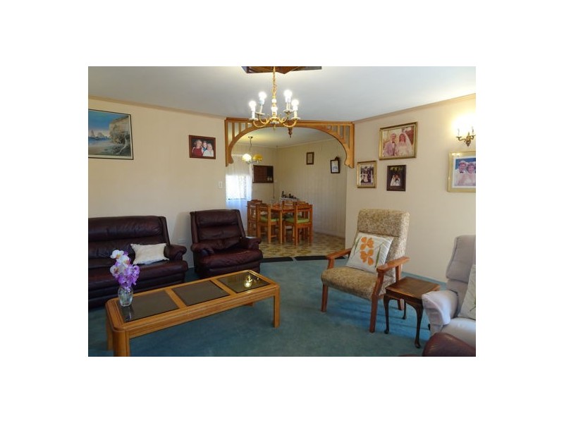 2 Byron Street, Churchill QLD 4305