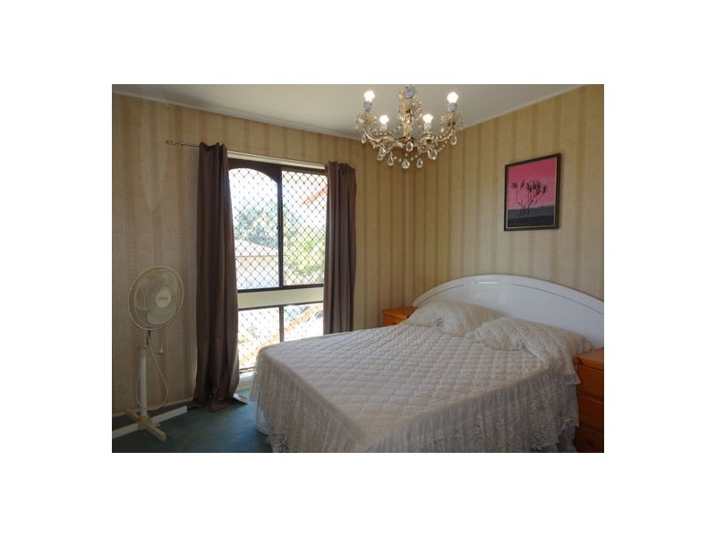 2 Byron Street, Churchill QLD 4305