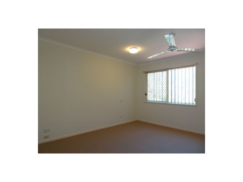 8/13 John Staines Crescent, North Ipswich QLD 4305