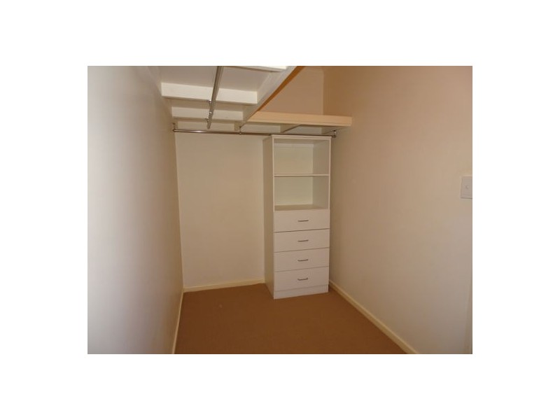 8/13 John Staines Crescent, North Ipswich QLD 4305
