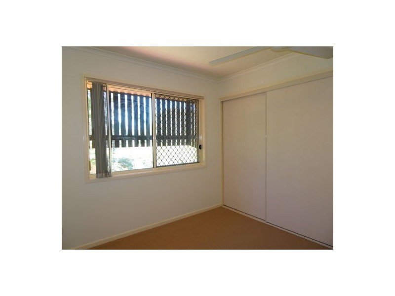 8/13 John Staines Crescent, North Ipswich QLD 4305