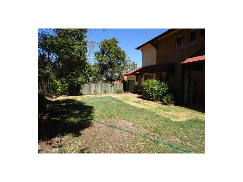 8/13 John Staines Crescent, North Ipswich QLD 4305