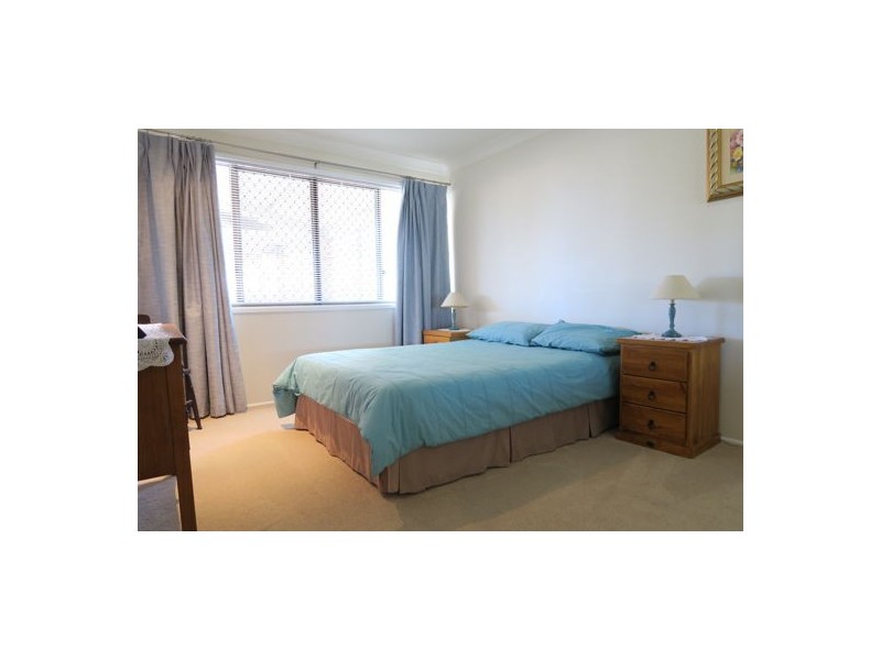 12 Jackson Street, Eastern Heights QLD 4305