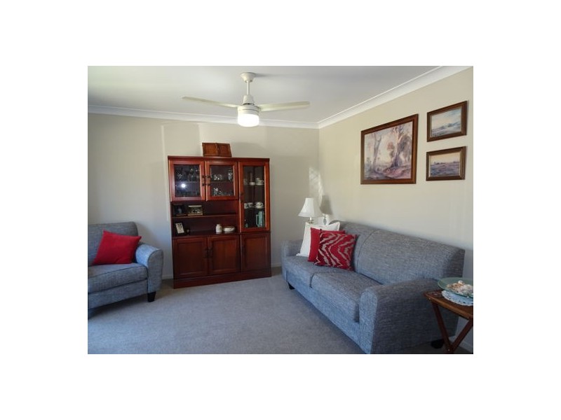 22 Bolingbroke Street East, Fernvale QLD 4306
