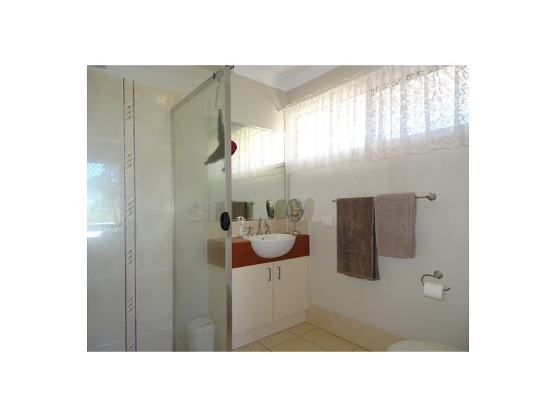 22 Bolingbroke Street East, Fernvale QLD 4306