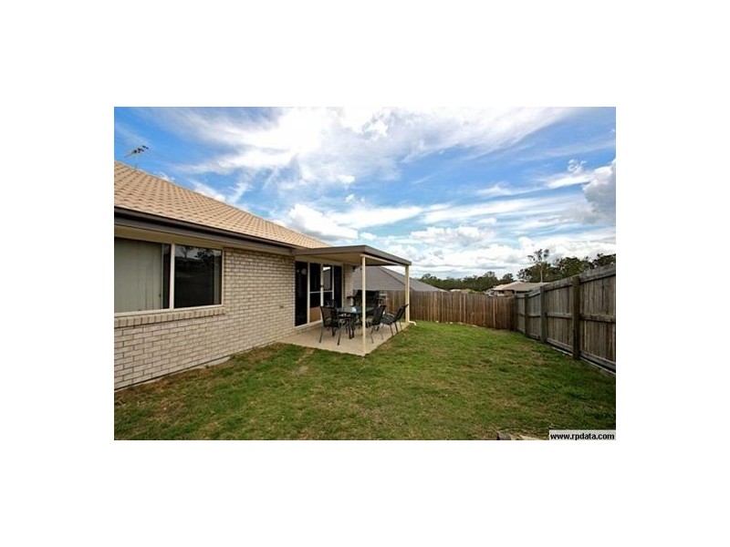 14 Friendship Place, Brassall QLD 4305