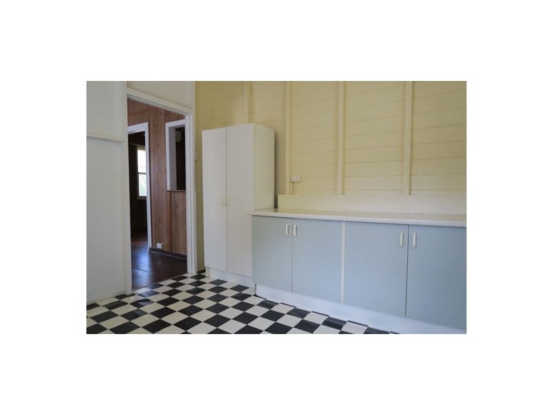 22 Glossop Street, Brassall QLD 4305