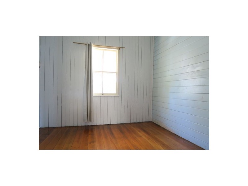 22 Glossop Street, Brassall QLD 4305